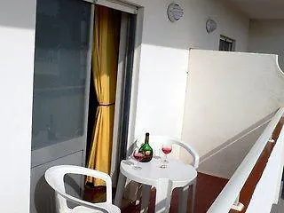 Village Λάγος